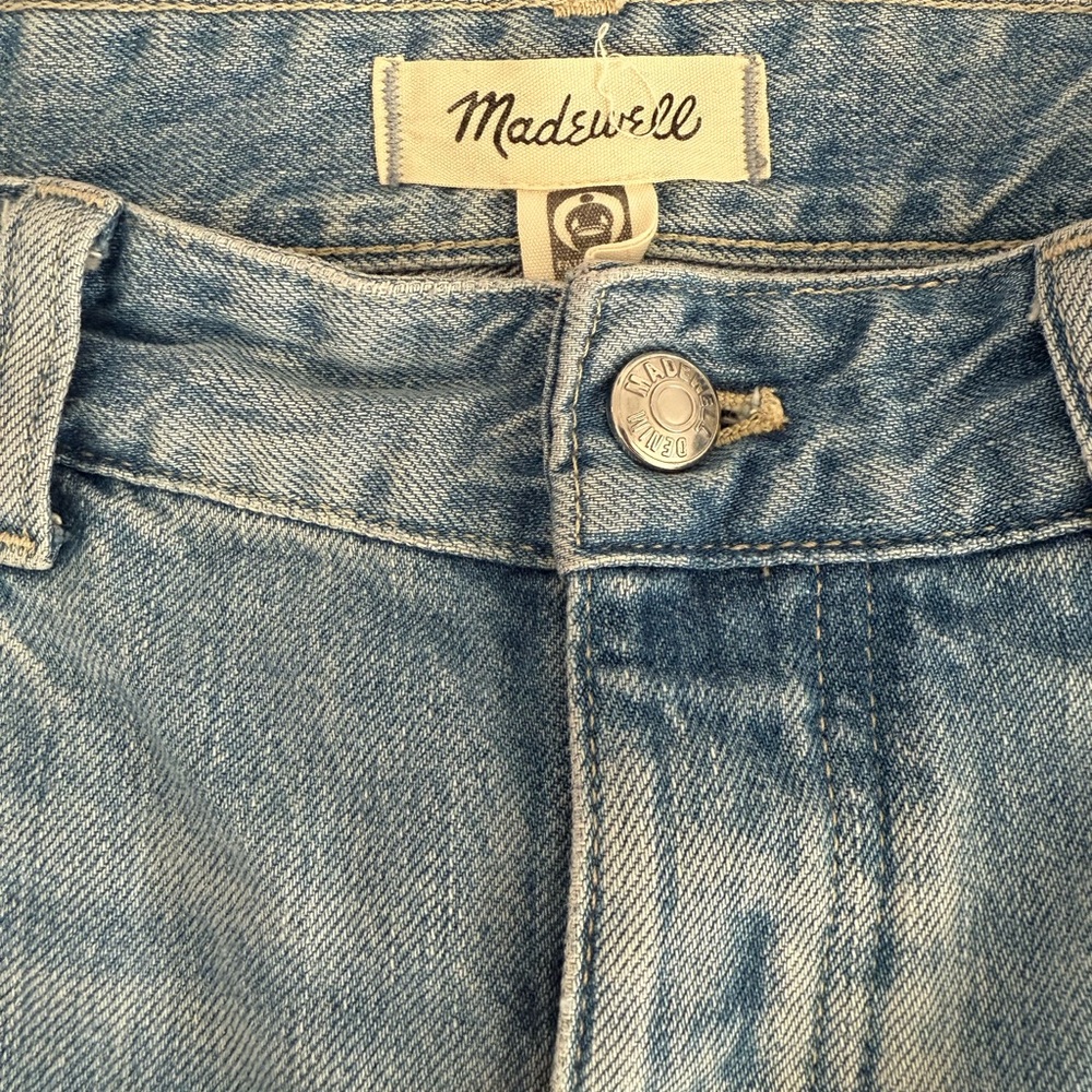 Madewell “The Darted Barrel-leg Jean” size 26 - Picture 5 of 6